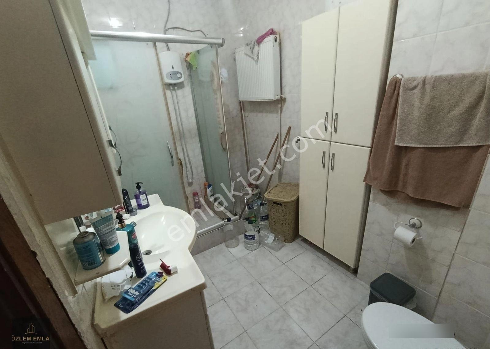 Günaydın Mahallesi’nde 145 M² Geniş 3+1 | 3 Balkonlu Çift Cephe Fırsat Daire! - Görsel 3