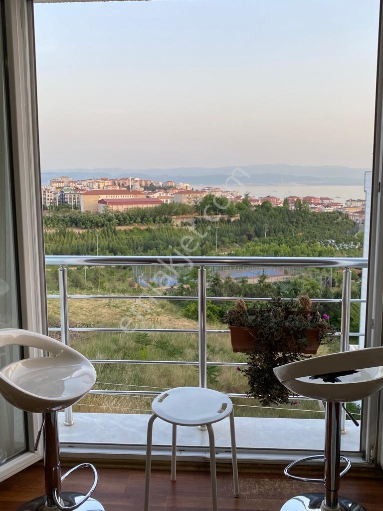 Gebze Tatlıkuyu Mah'de Site İçinde Manzaralı Satılık 1+1 Daire - Görsel 6