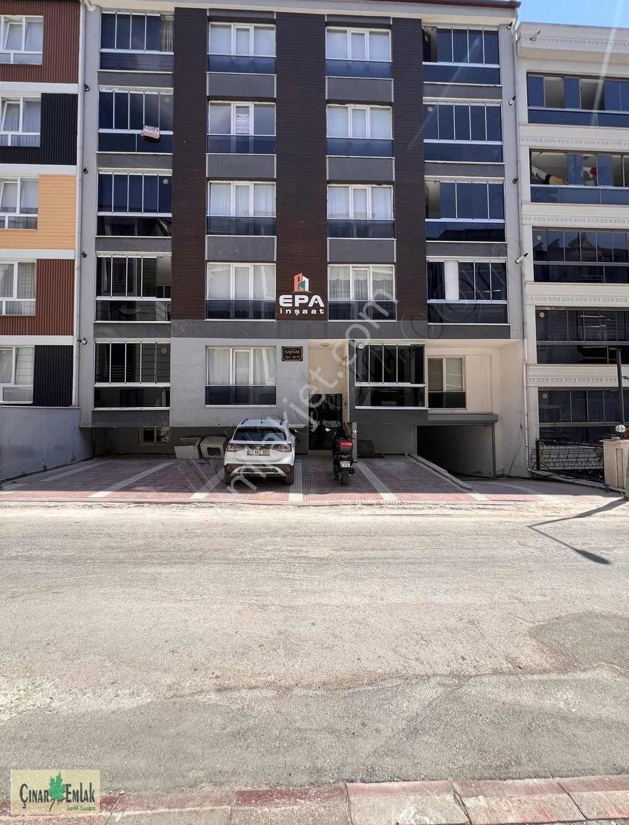 Çınar Emlak'tan Harmanlar Mahallesinde Kiralık Daire