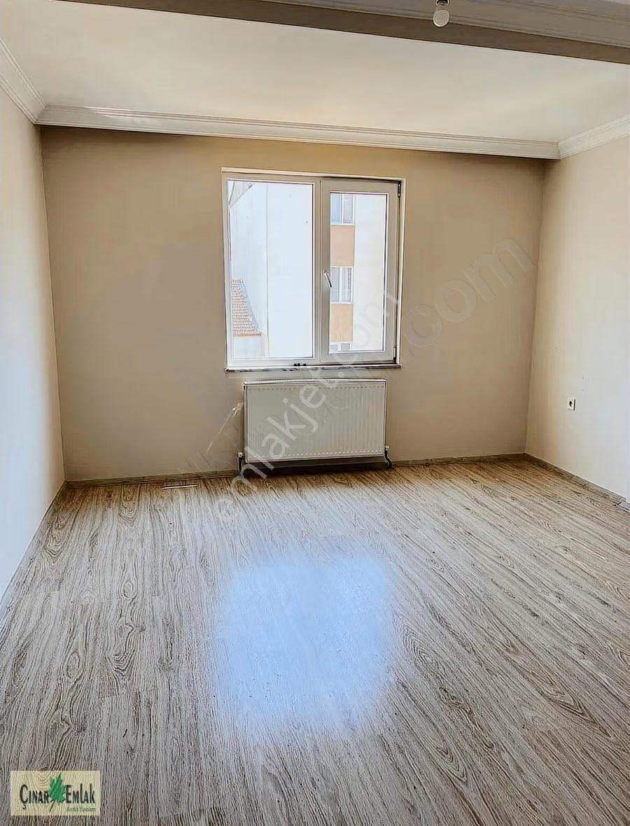 Çınar Emlak'tan Harmanlar Mahallesinde Kiralık Daire - Görsel 3