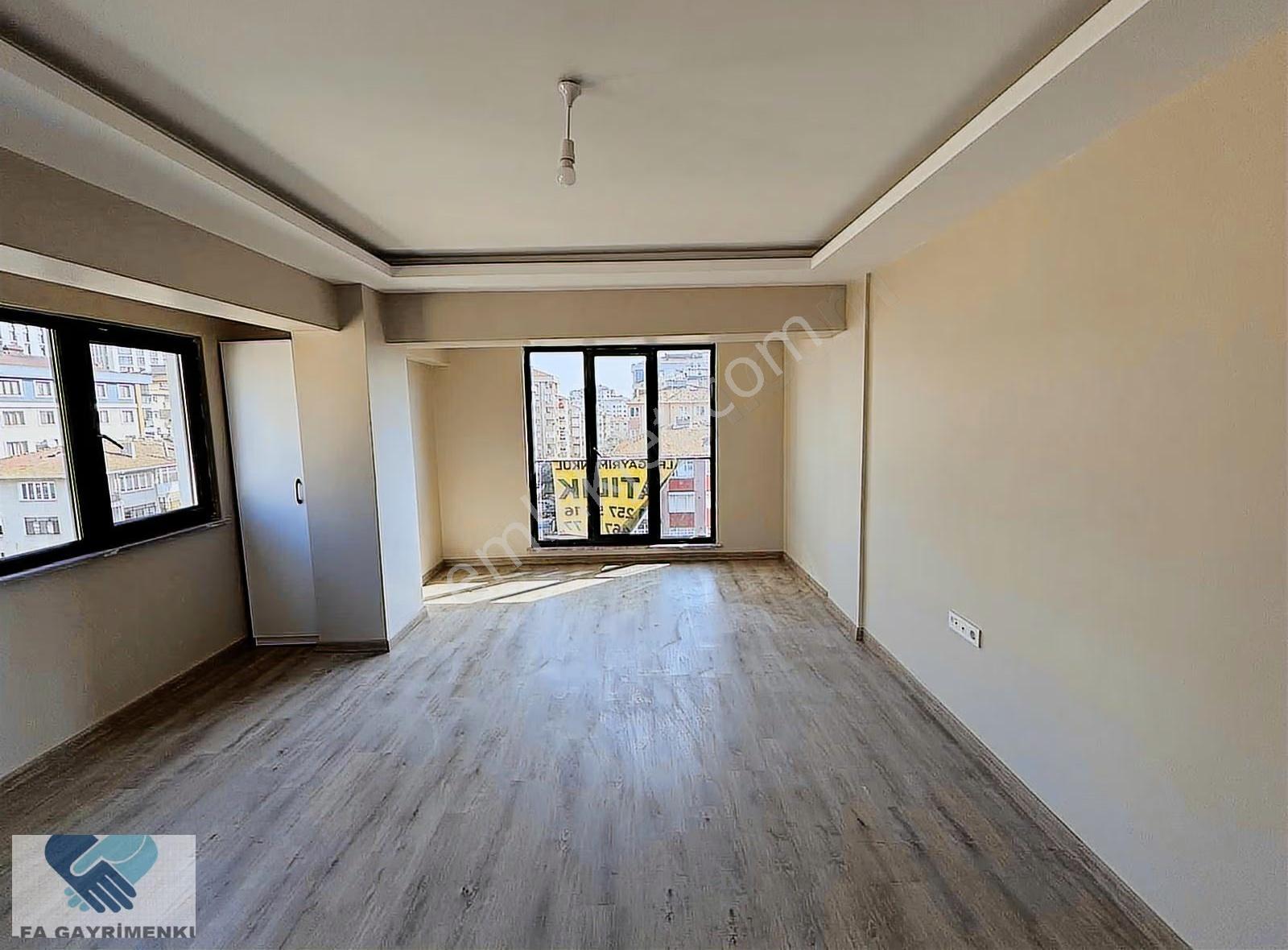 Merdivenköy'de Satılık 3+1 Dubleks Teraslı Daire - Görsel 29