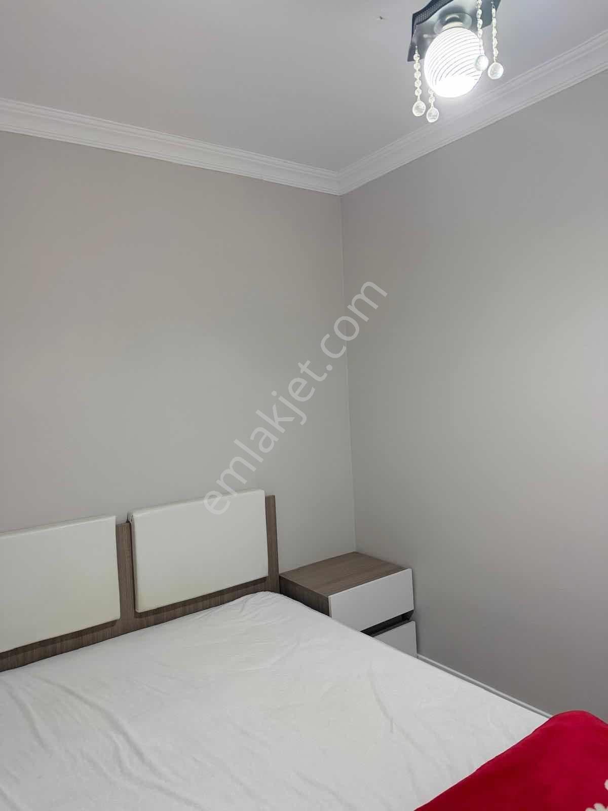 Selçuklu Teknik Lisenine Yakın Eşyalı 1+1 Daire - Görsel 14