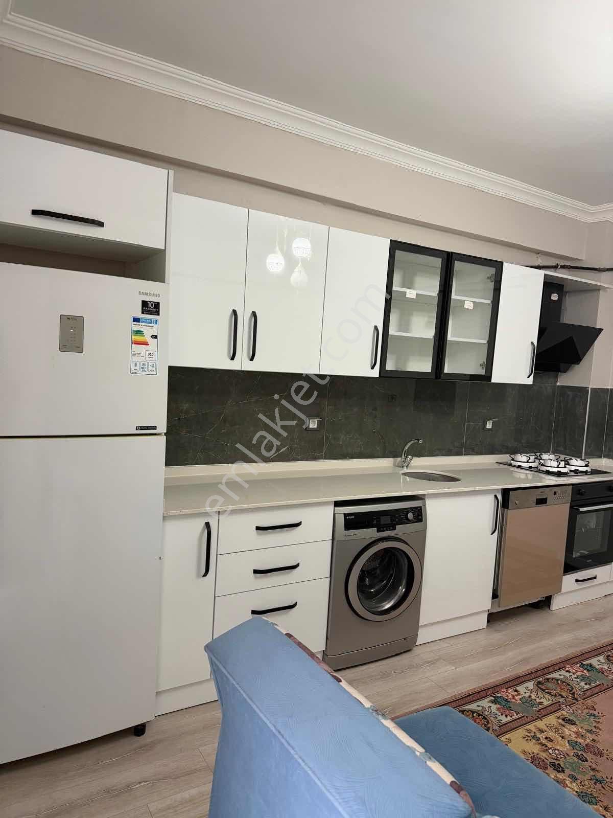 Selçuklu Teknik Lisenine Yakın Eşyalı 1+1 Daire - Görsel 23