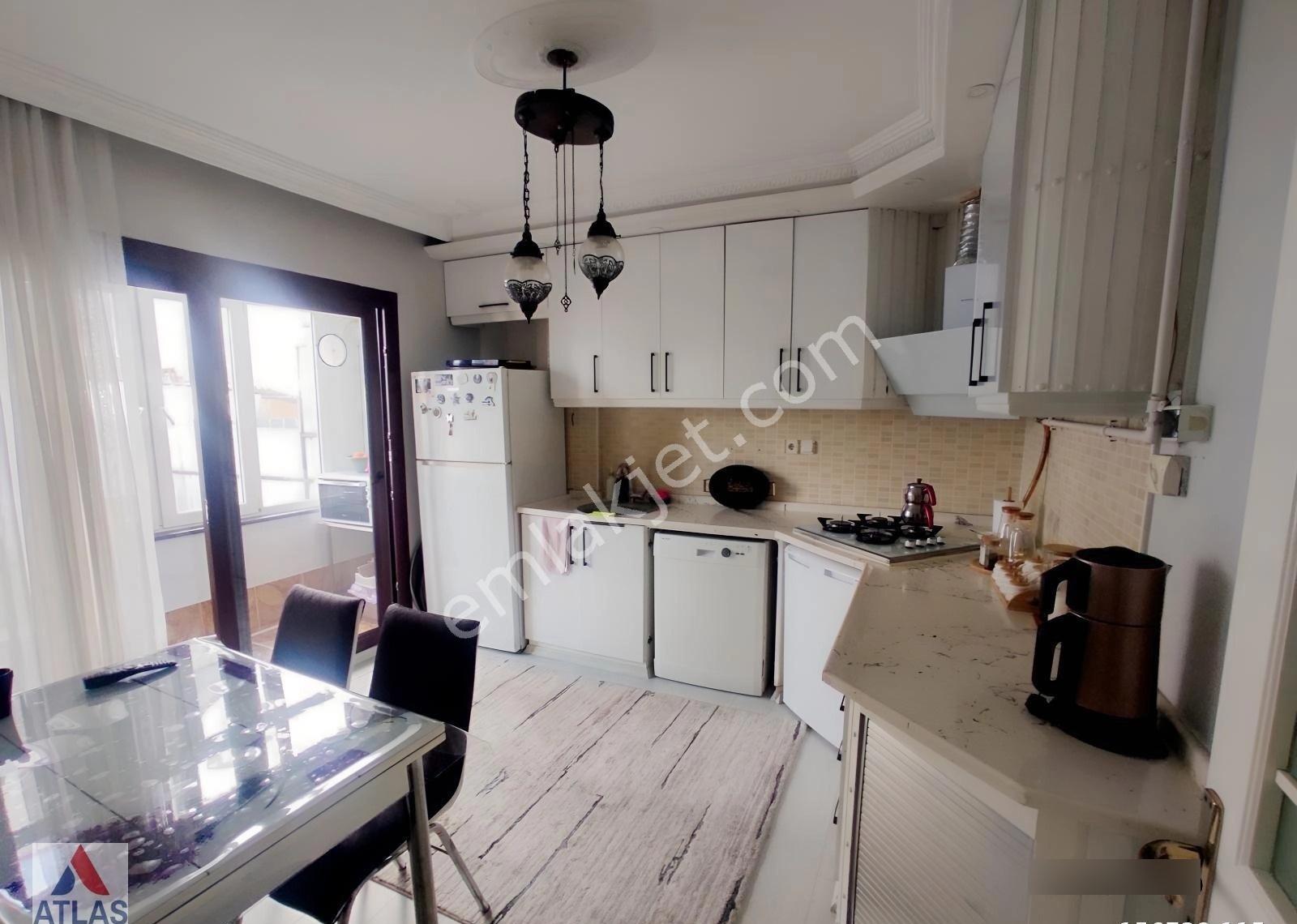 Üniversite Yakını Satılık 3+1 Daire - Görsel 14