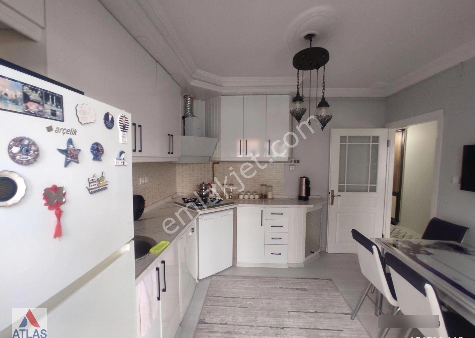 Üniversite Yakını Satılık 3+1 Daire - Görsel 2