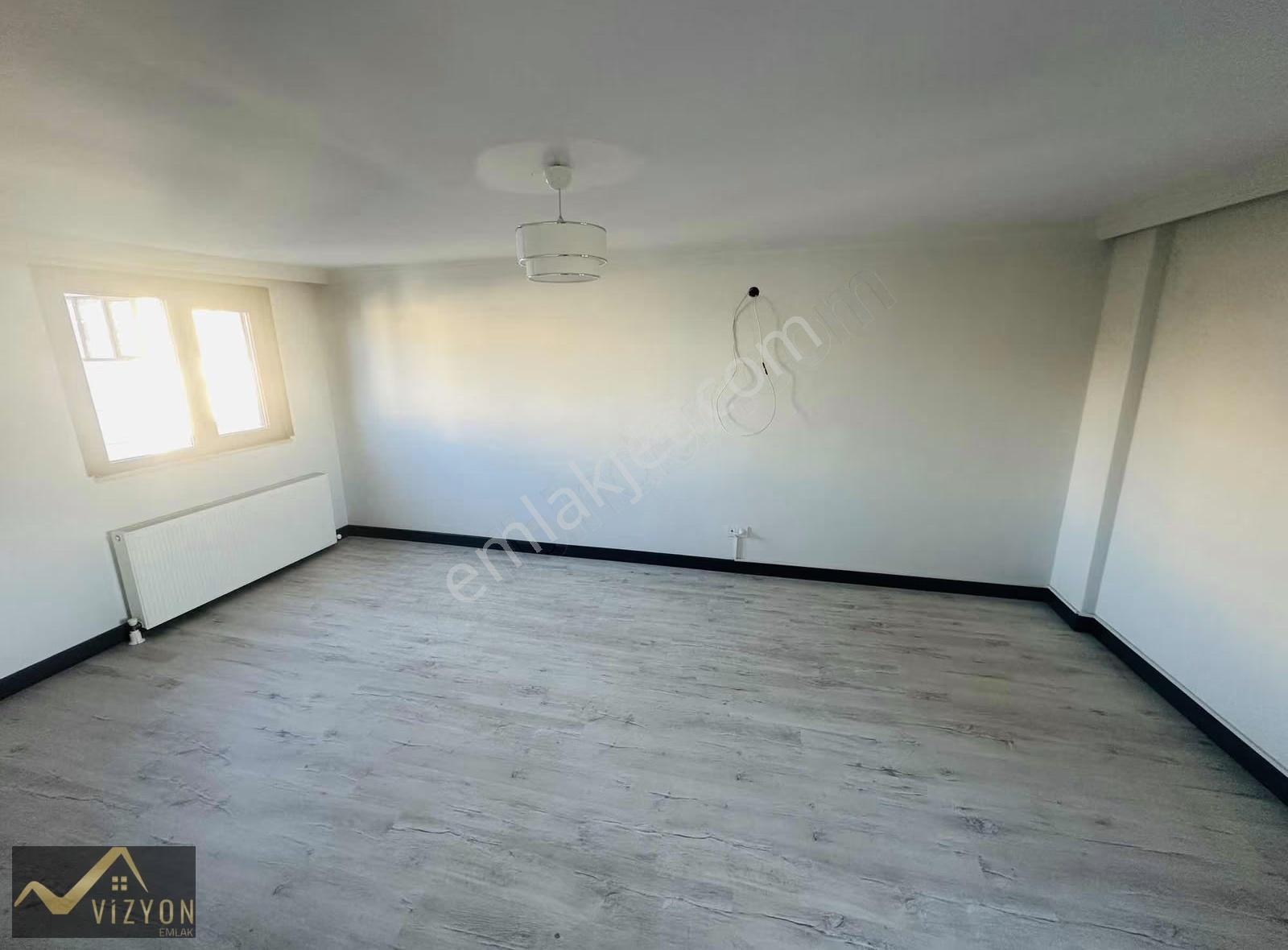 Vizyon Emlaktan Kiralık 4+1 Bahçeli 6 Adet Villa İçinde - Görsel 21