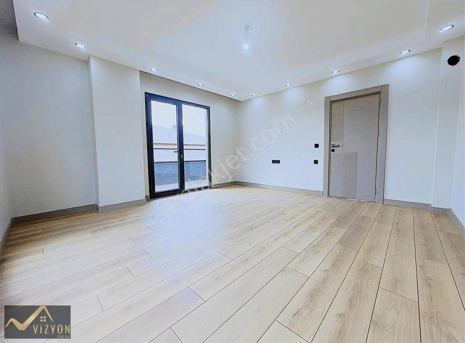 Asansörlü K.otoparklı K.deniz Manzaralı Ebeveyn Banyolu 2+1 - Görsel 17