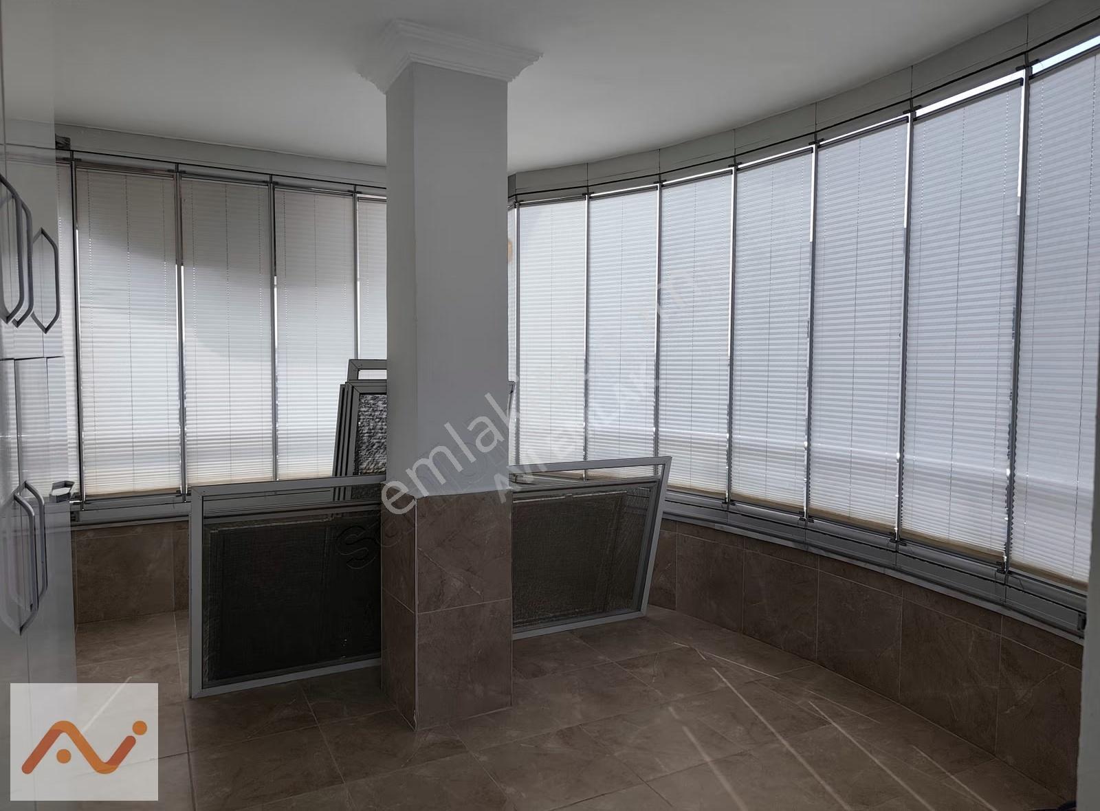İçi Lüks Yapılı 4+1 185m² Satılık Daire - Görsel 15