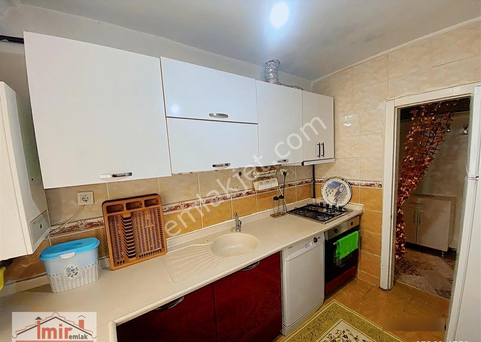 İmir Emlak Ofisinden Merkez Mah 2+1 Eşyalı Daire - Görsel 13
