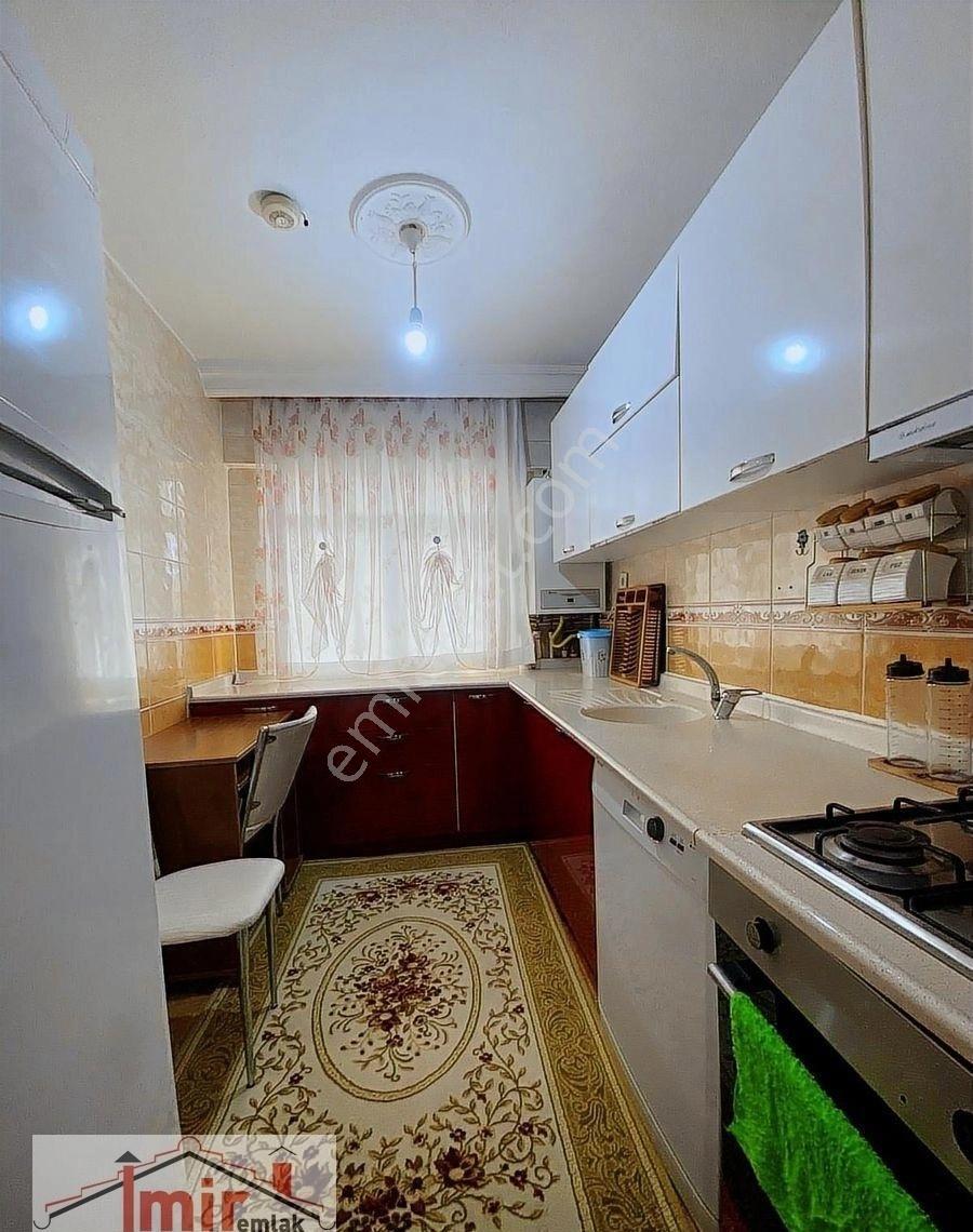 İmir Emlak Ofisinden Merkez Mah 2+1 Eşyalı Daire - Görsel 9