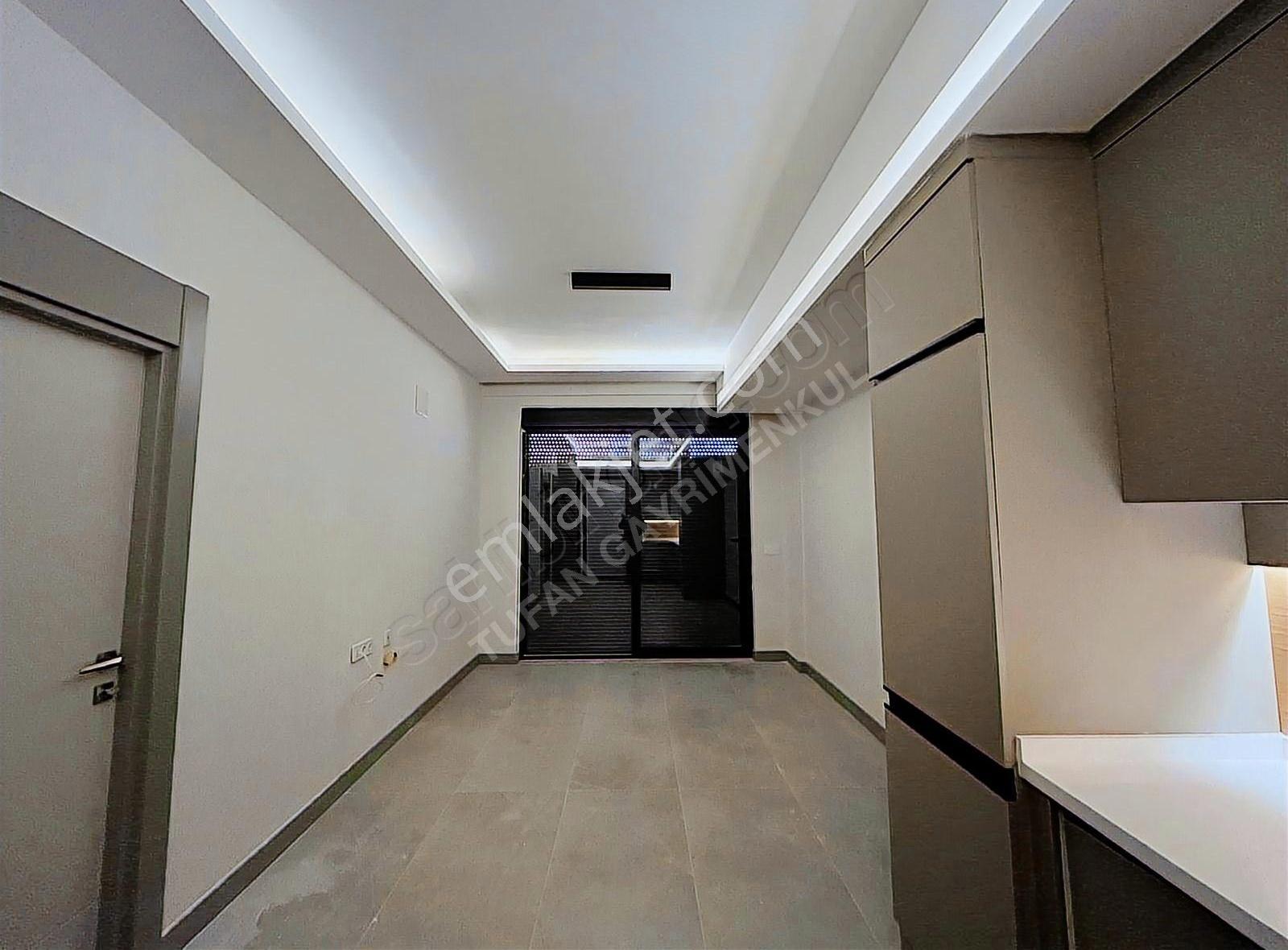 Manavgat Ilıca Kumköyde Denize 600 Mt Lüks Sitede 1+1 Satılık