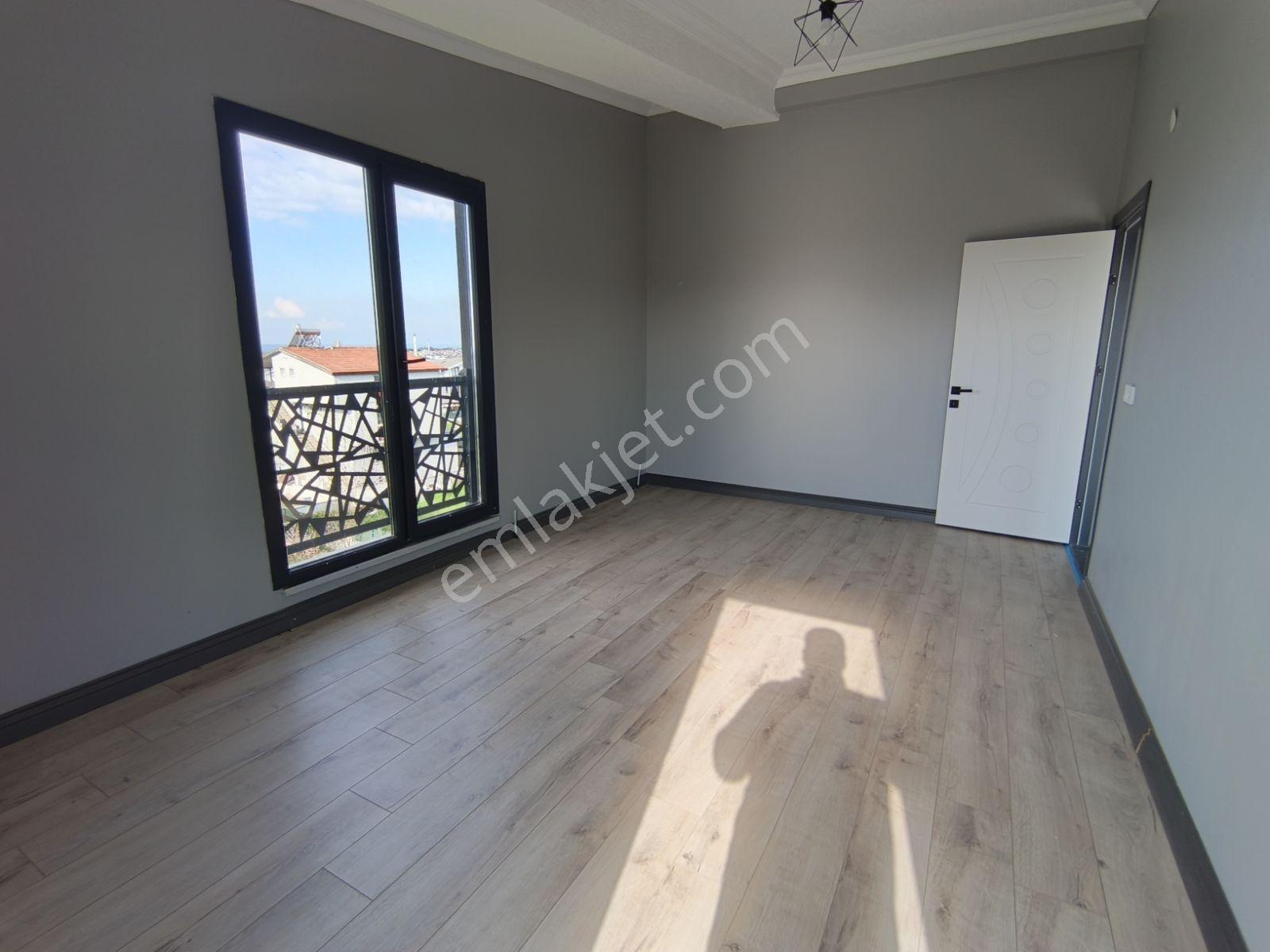 Satılık 320 M2 Arsa İçi 300 M2 Kullanımlı 6+1 Müstakil Villa - Görsel 20