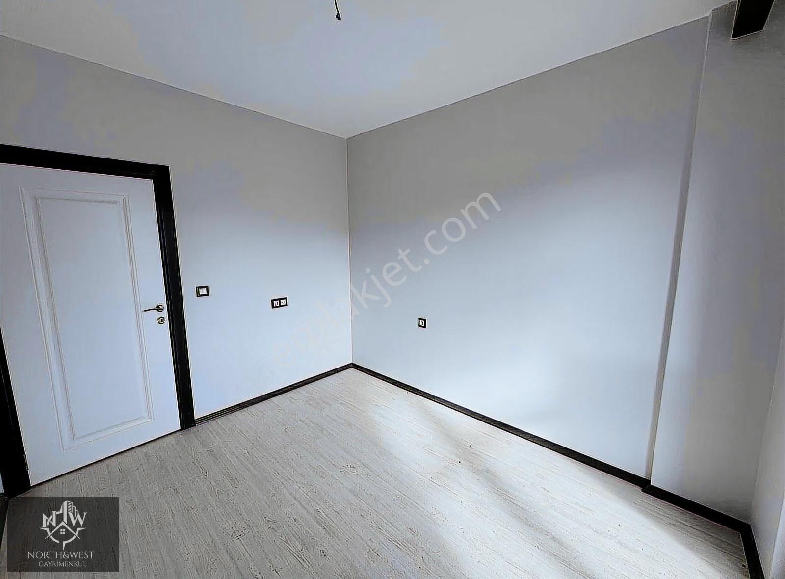 North West Gym'den İncek'te Ara Kat'ta Geniş Kiralık 1+1 Daire - Görsel 30
