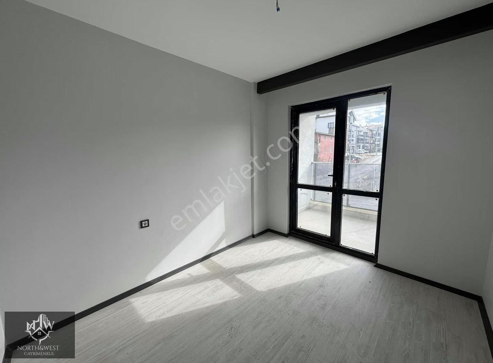 North West Gym'den İncek'te Ara Kat'ta Geniş Kiralık 1+1 Daire - Görsel 15