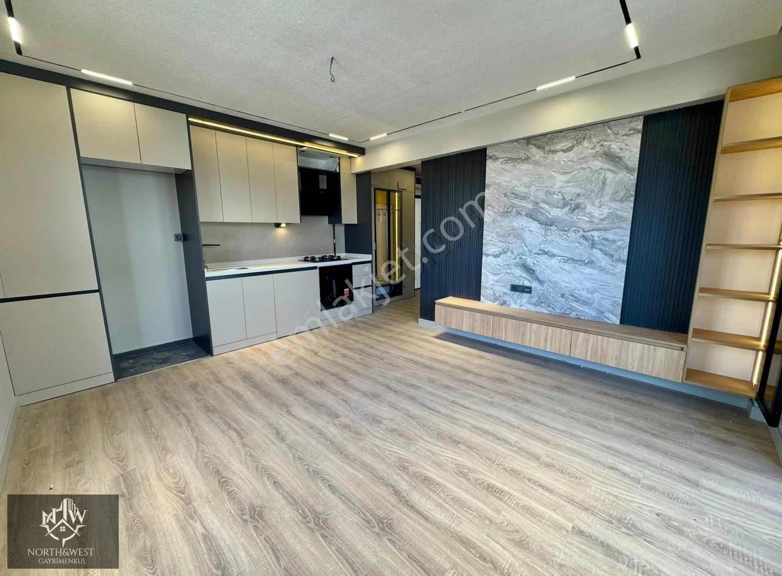 North West'ten İncekte Bulvar Yakını Geniş Kiralık Düz 2+1 Daire - Görsel 18