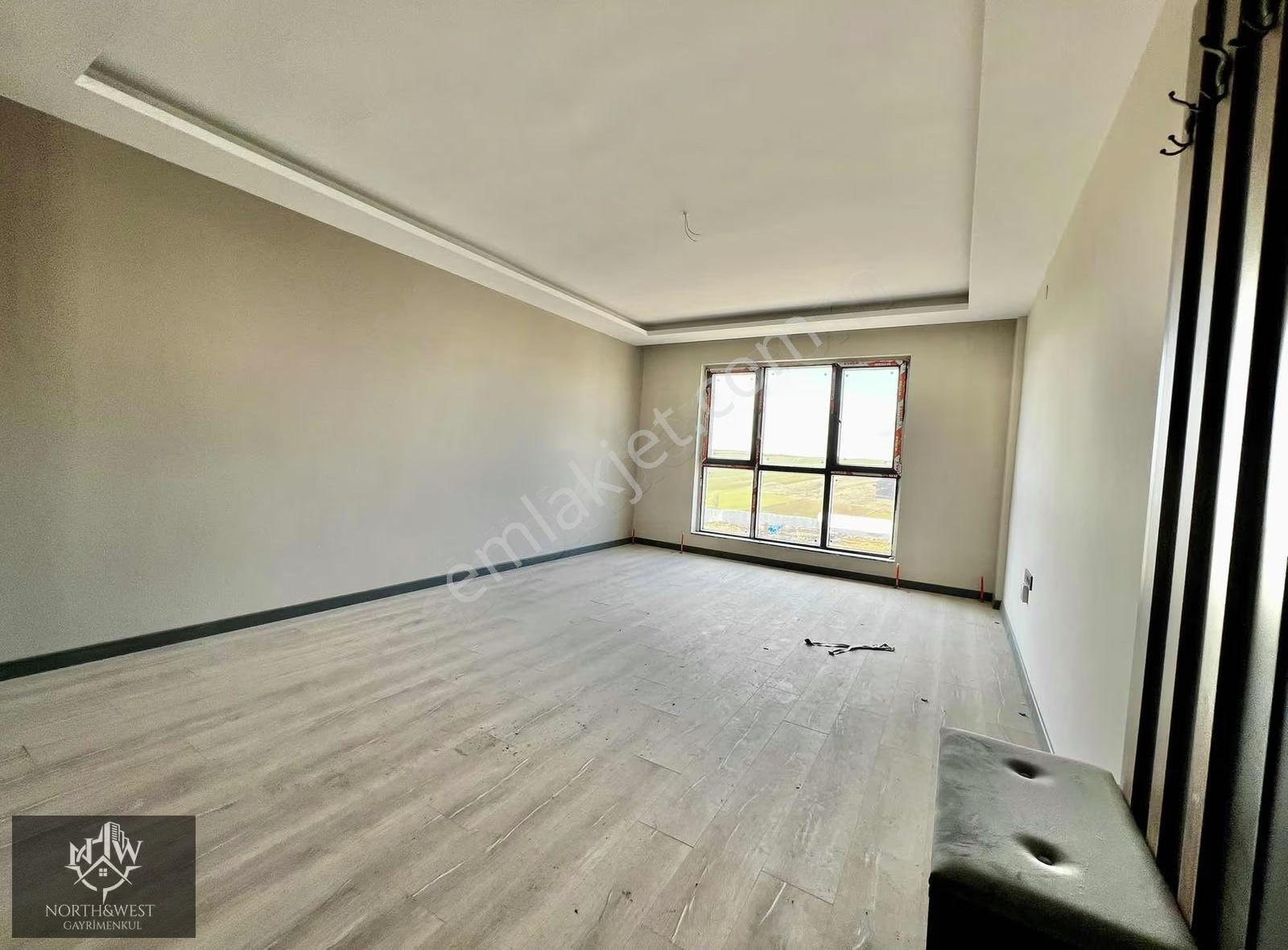 Northwestten İncekte Teraslı Bağımsız Mutfaklı 4+1 Kiralık Daire - Görsel 14