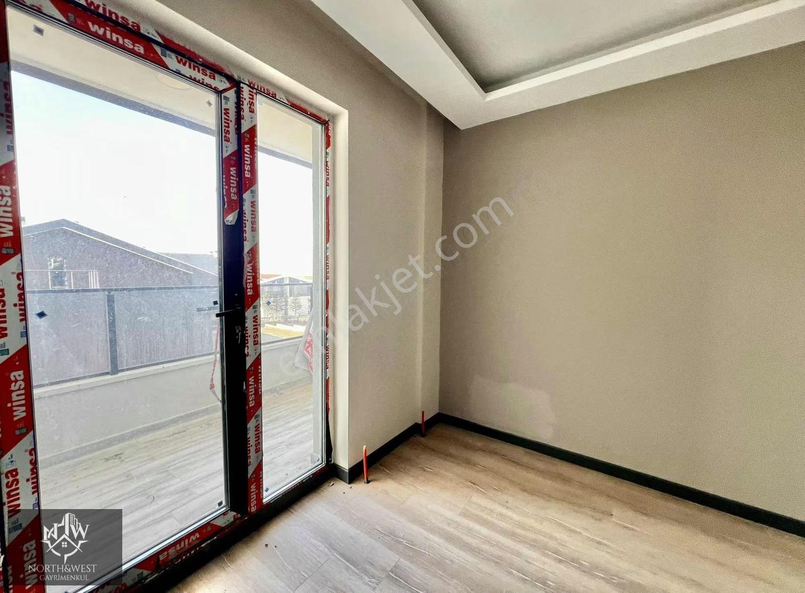 Northwestten İncekte Teraslı Bağımsız Mutfaklı 4+1 Kiralık Daire - Görsel 5
