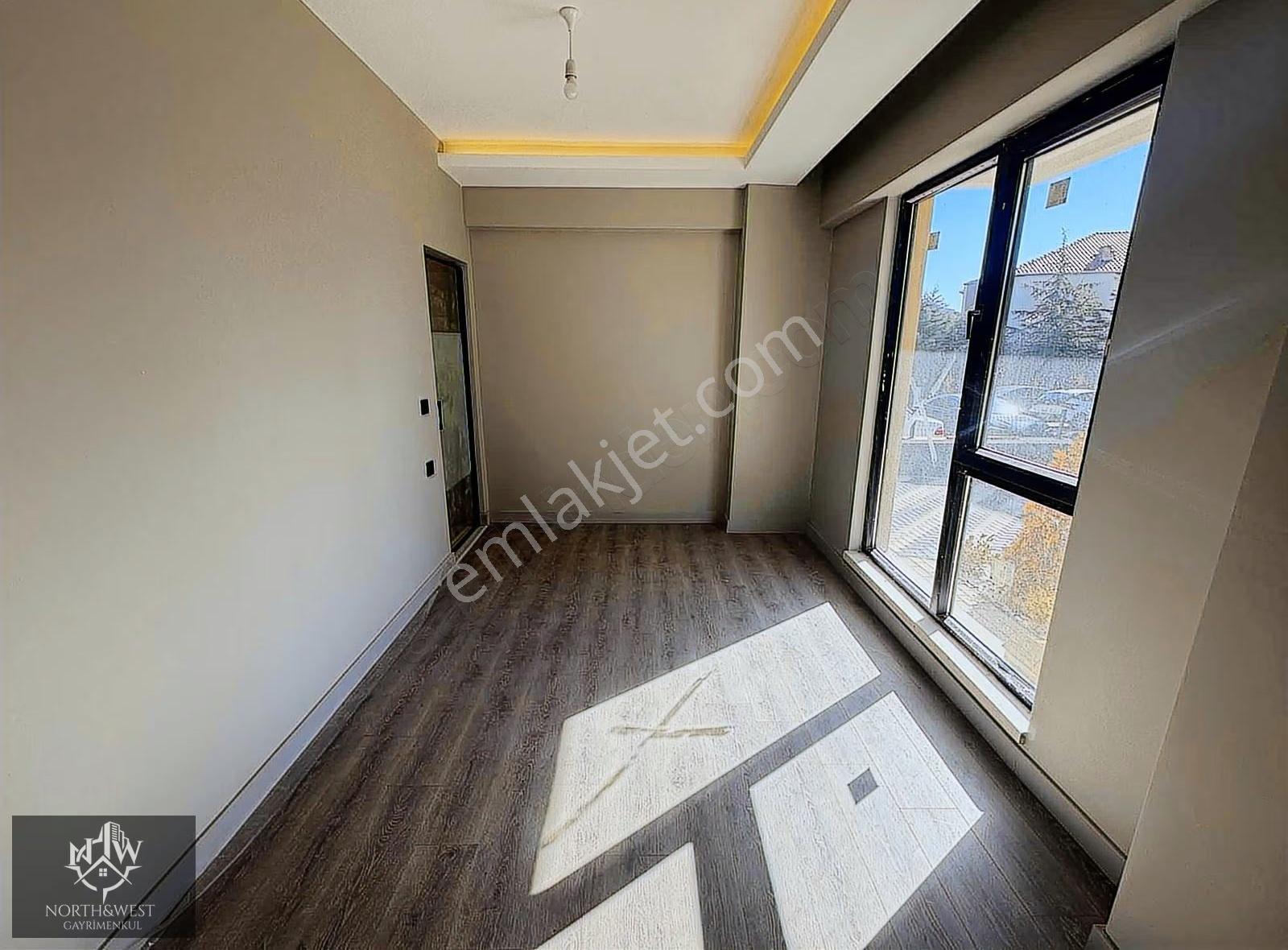 North&west'ten İncek'te Merkezde Ebeveyn Banyolu Kiralık 2+1 - Görsel 8