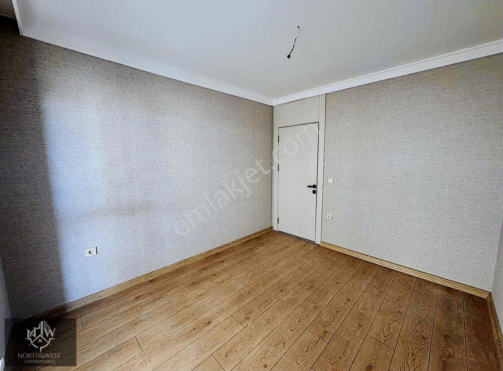 İncek'te 1.86 Kredili Bahçe Kullanımlı İskanlı Lüks 1+1 Daire - Görsel 13
