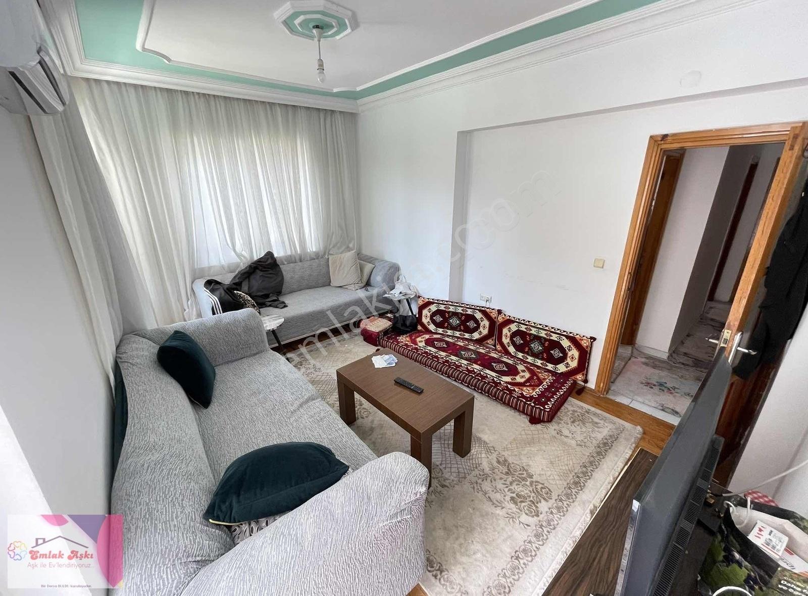 Tam Merkezi Konumda Arakat