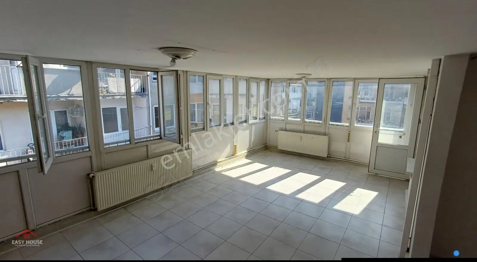 Bursa Merkezde Kaçmaz Fırsat! Heykel Arkası 25m² Kat Mülkiyetli