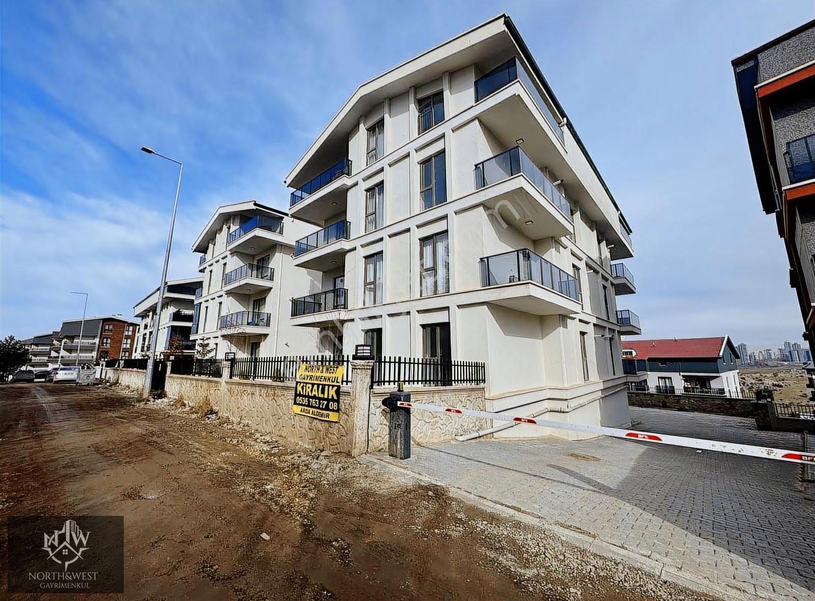 İncek'te 1.98 Kredili, Site İçerisinde Satılık Geniş 1+1 Da. - Görsel 12