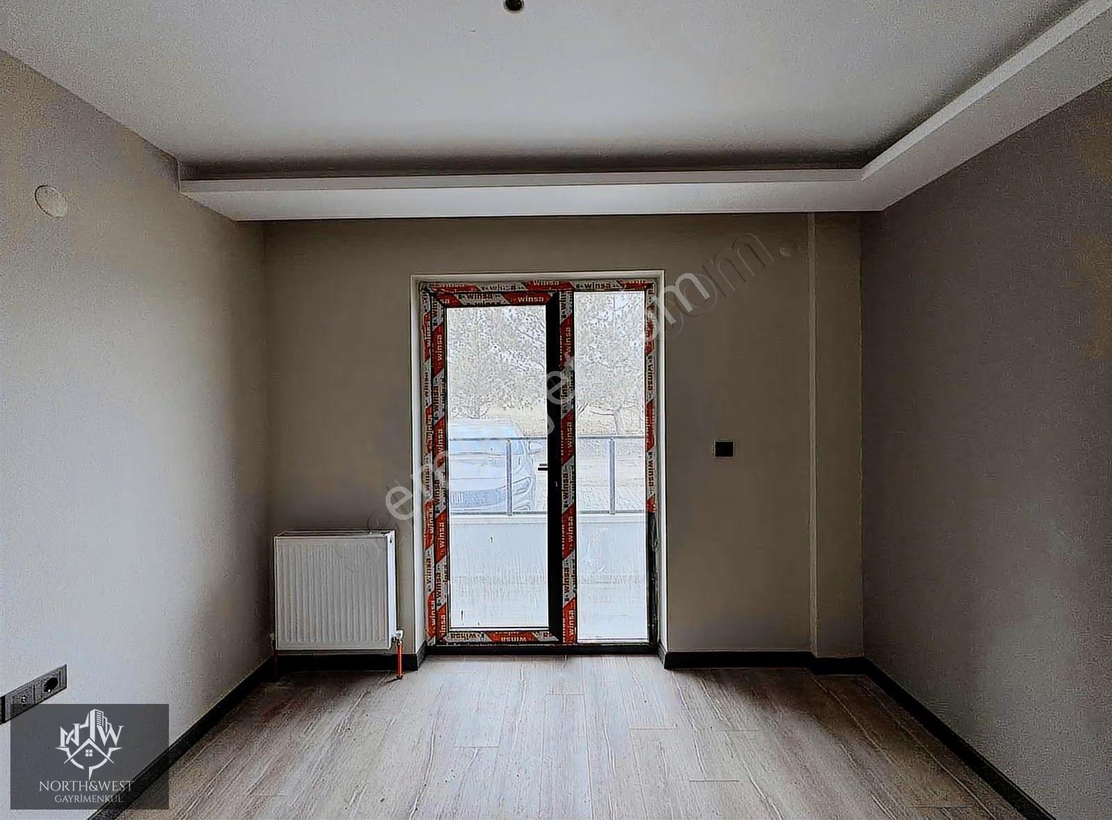 North West Gayrimenkul'den İncek'te Kiralık 2+1 Daire - Görsel 25