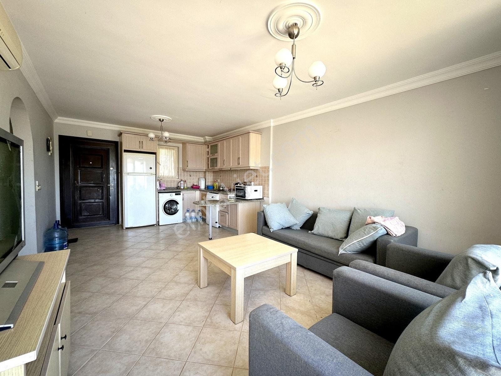 Adabükü Plajlı Site 12 Ay Yaşam Uygun Manzaralı 2+1 Eşyalı Daire - Görsel 7