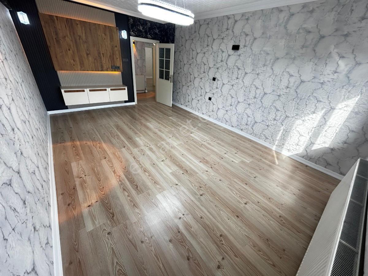 Sincan Ahi Evran Mah 3+1 Lüks Yapılı Bağımsız Ara Katta Daire - Görsel 27