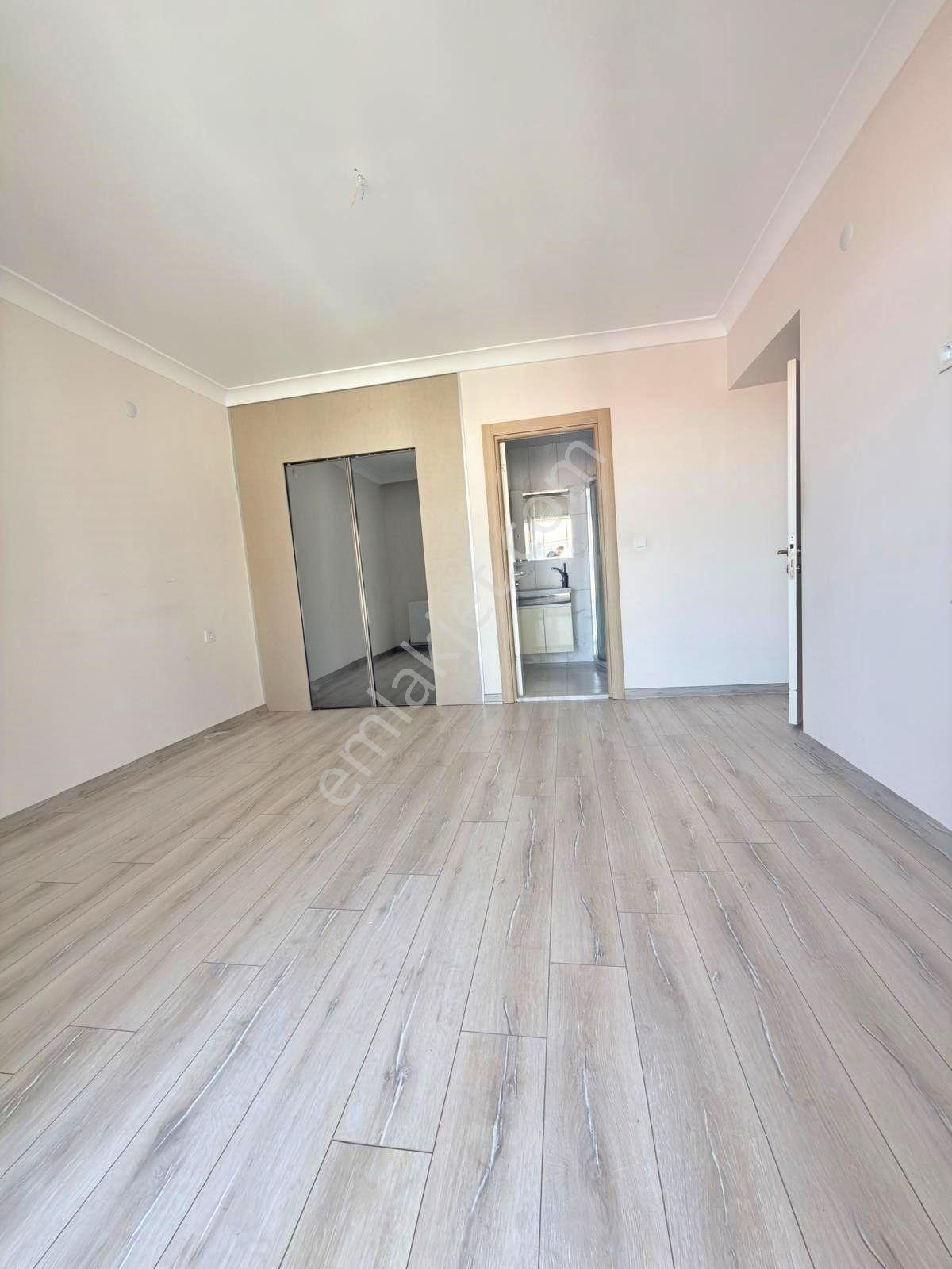 **yıldız'dan 7/24 Güvenlikli Sitede Merkezde Çift Balkon 3.5+1* - Görsel 31