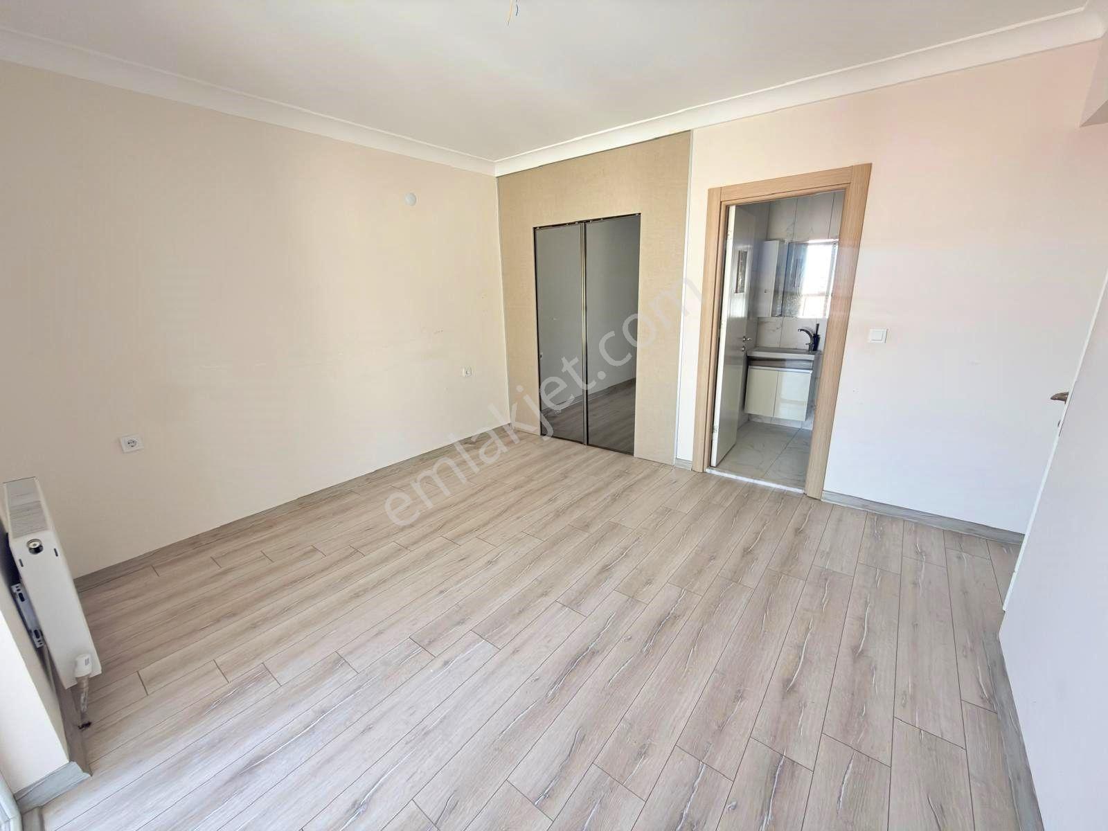**yıldız'dan 7/24 Güvenlikli Sitede Merkezde Çift Balkon 3.5+1* - Görsel 28