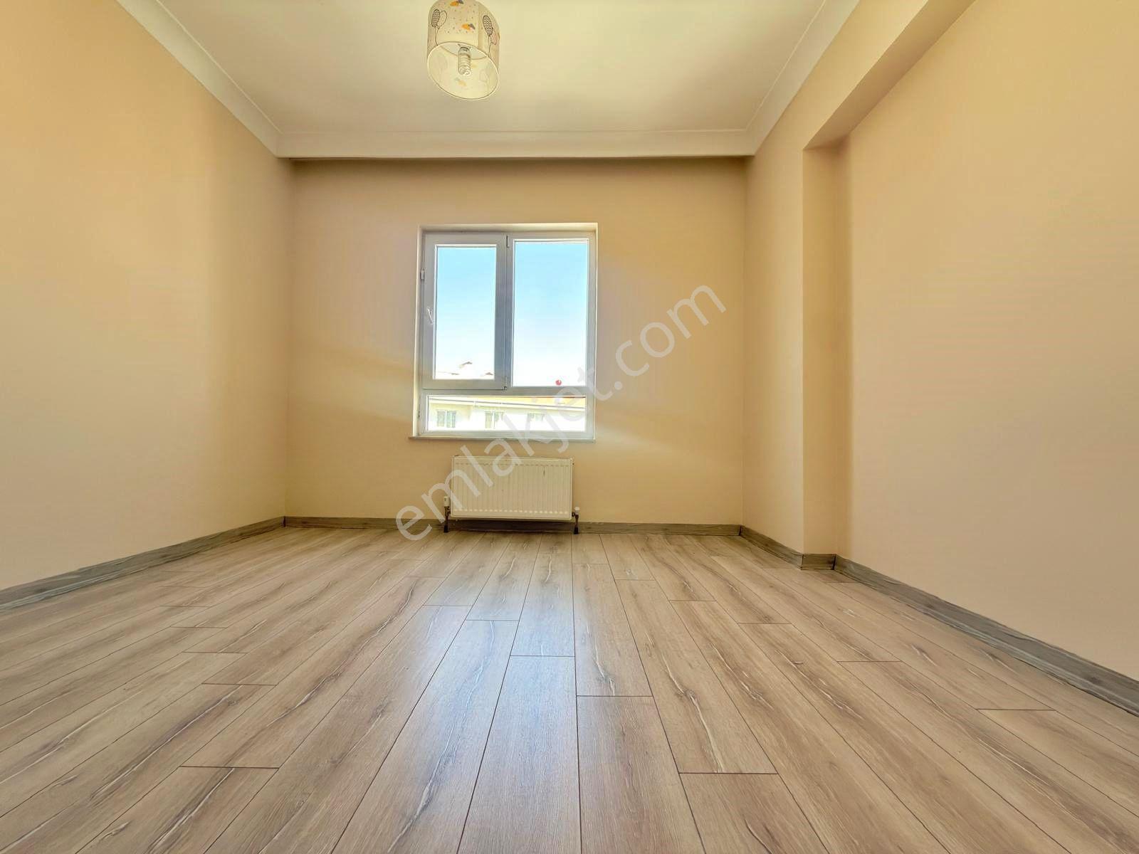**yıldız'dan 7/24 Güvenlikli Sitede Merkezde Çift Balkon 3.5+1* - Görsel 25