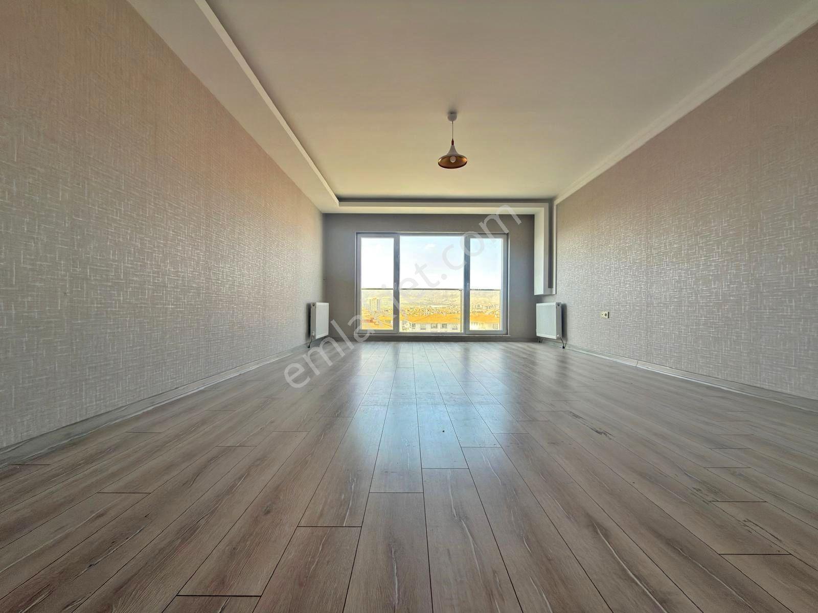 **yıldız'dan 7/24 Güvenlikli Sitede Merkezde Çift Balkon 3.5+1* - Görsel 15