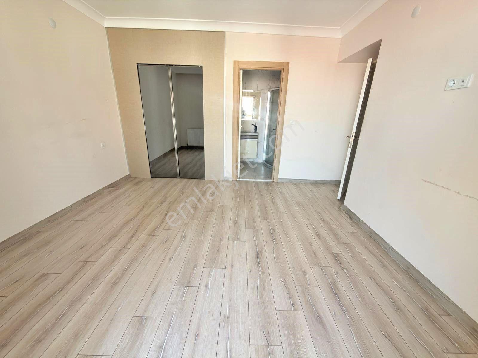 **yıldız'dan 7/24 Güvenlikli Sitede Merkezde Çift Balkon 3.5+1* - Görsel 32