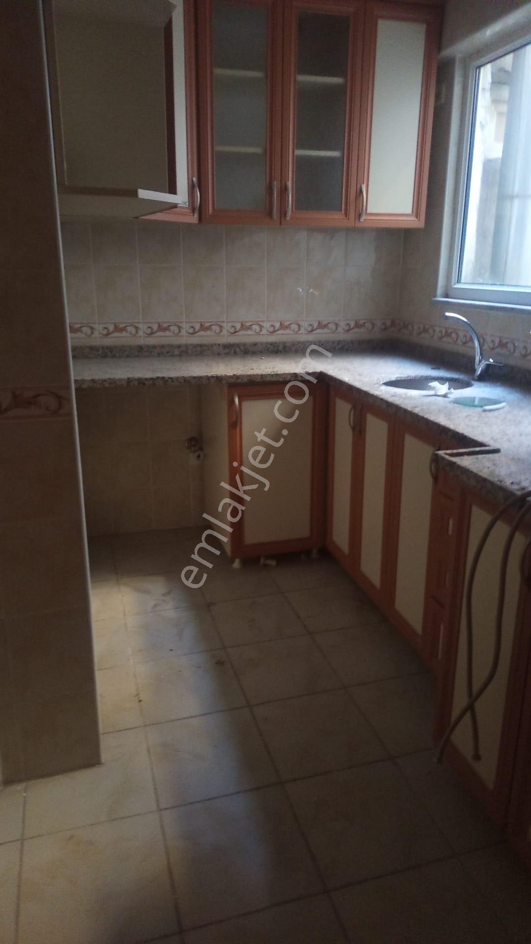 Neron Gayrimenkul'den Çarşının Göbeğinde Kiralık Ofis Veya Daire - Görsel 13