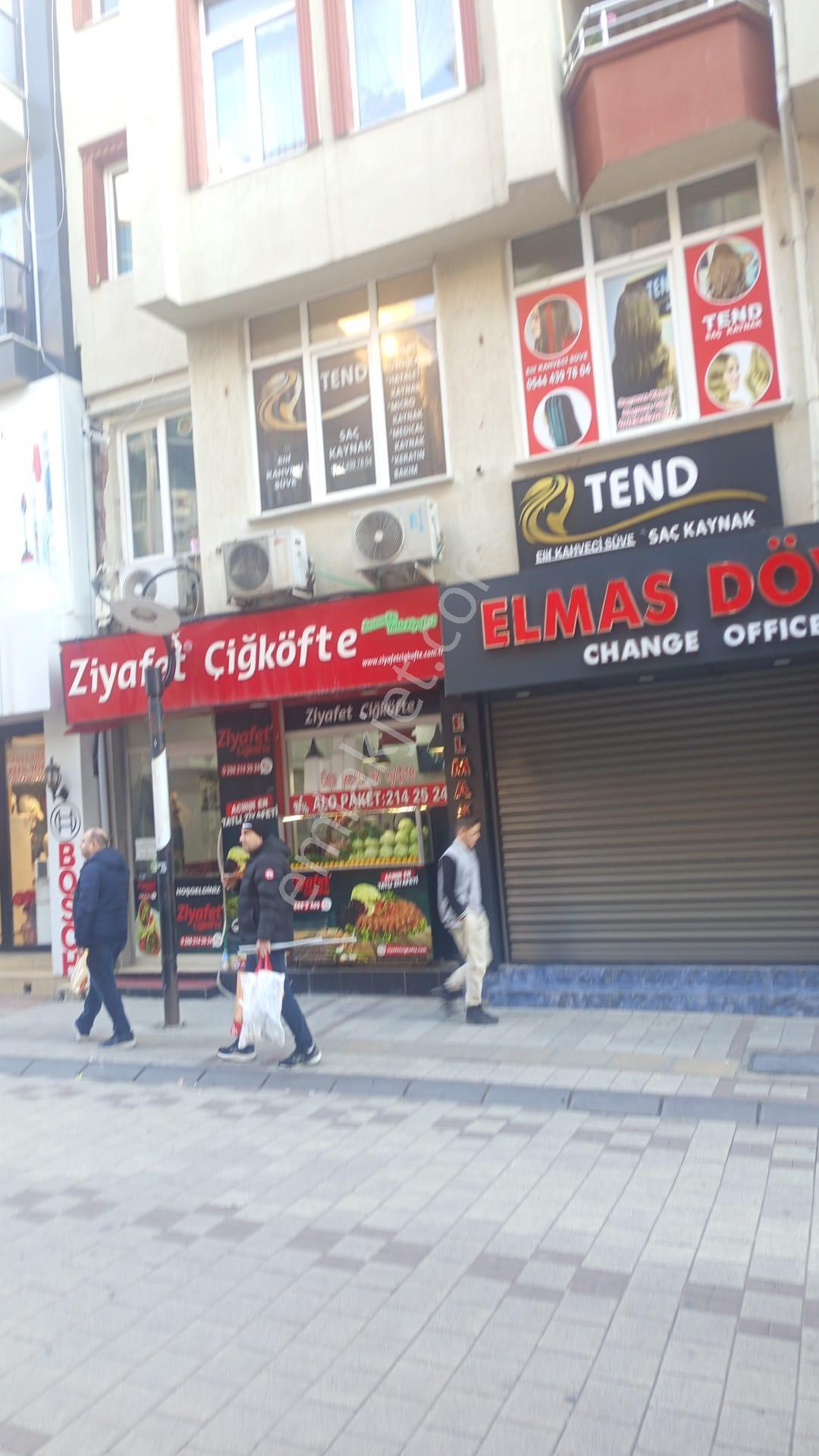 Neron Gayrimenkul'den Çarşının Göbeğinde Kiralık Ofis Veya Daire