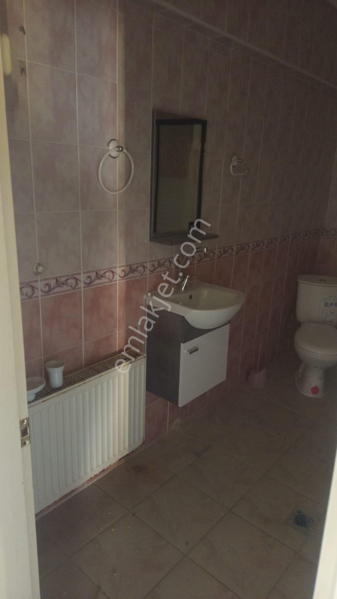 Neron Gayrimenkul'den Çarşının Göbeğinde Kiralık Ofis Veya Daire - Görsel 18