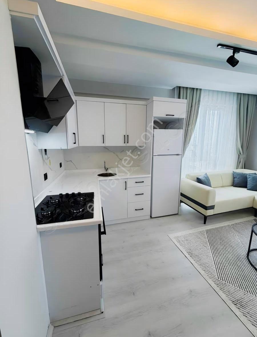 Deniz Manzaralı Ve Full Eşyalı 1+1 Daire - Görsel 2