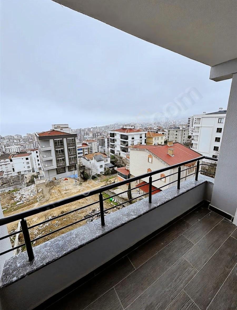İstenç Yapıdan Panaromik Deniz Manzaralı Eşyalı Satılık - Görsel 28