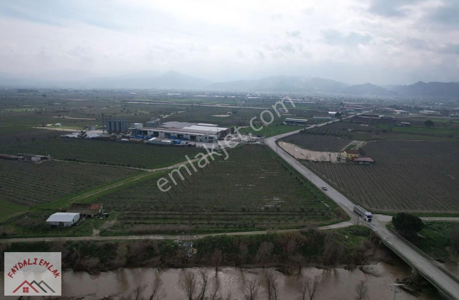 Salihli'de 31.250m² Ticari Depo İmarlı, Yol Cepheli Arazi - Görsel 9