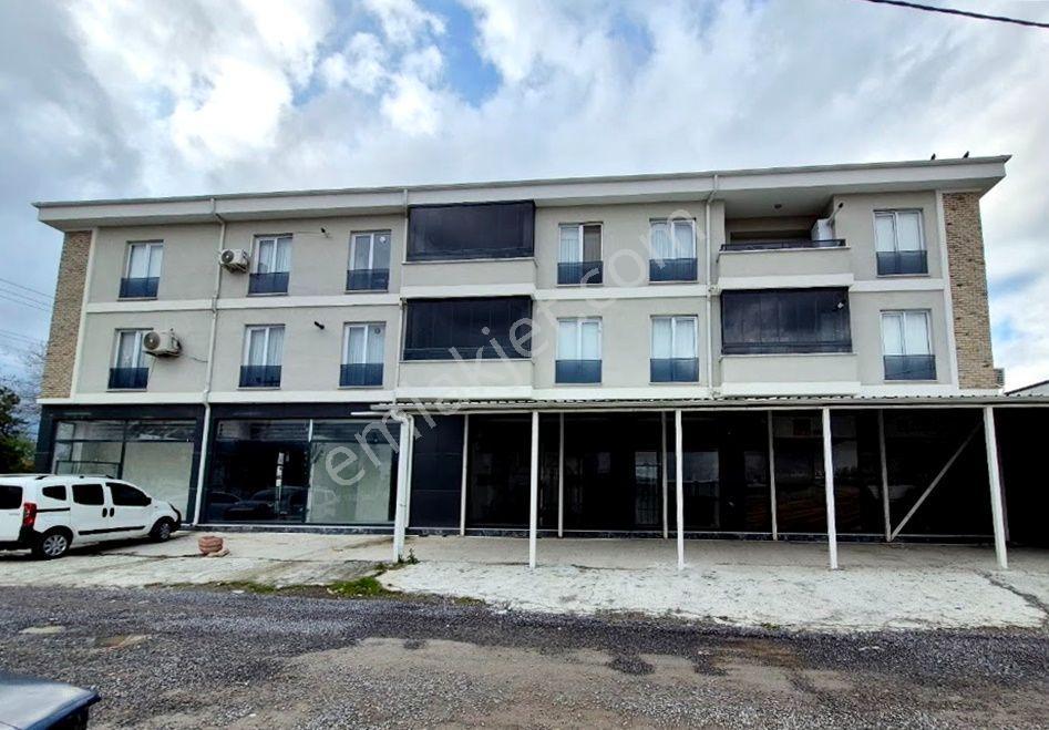 Adapazarı Merkezde Kiralık 640 M² Geniş Kullanımlı Köşe Dükkan - Görsel 3