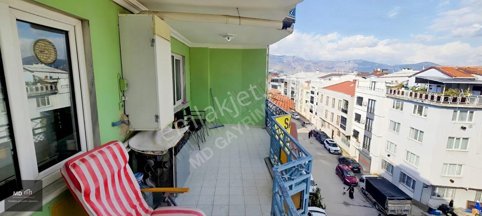 Gürsu İstiklal Mahallesinde Satılık 4+1/150m² Asansörlü Daire - Görsel 3