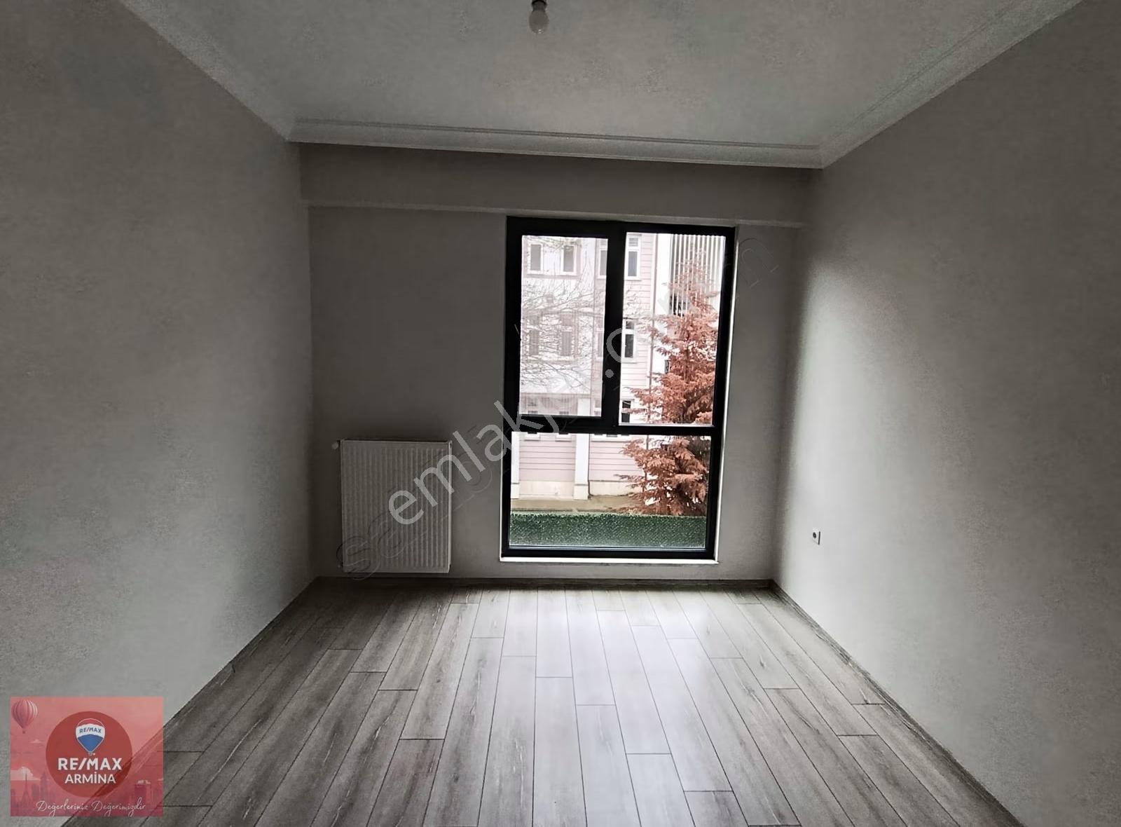 Yahyakaptan Armada Erguvan Evlerinde 2+1 Arakat Daire Kiralık - Görsel 32