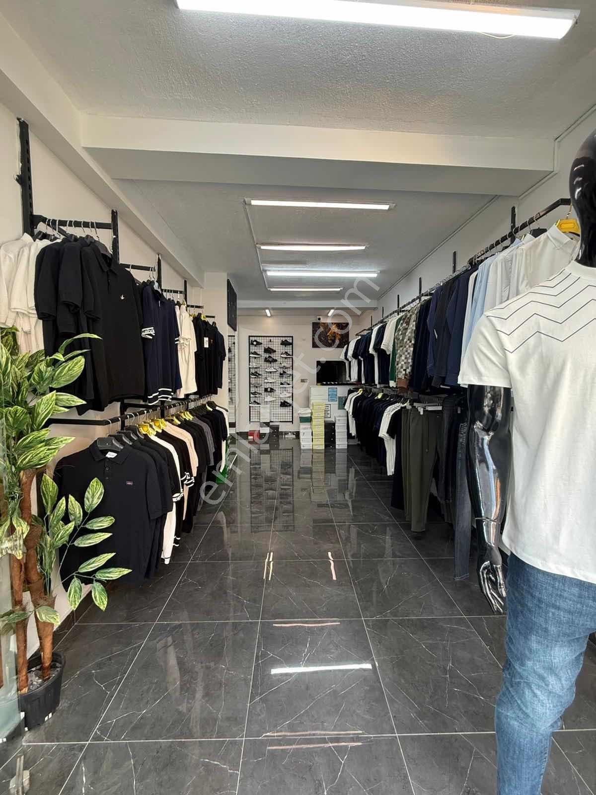 Çamdibinde İşlek Lokasyonda, Full Konsept Erkek Giyim Mağazası - Görsel 12