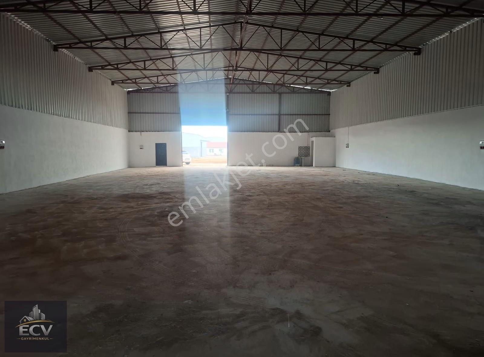 Altınova Düden Mh. Kiralık 500 M2 Depo - Görsel 12