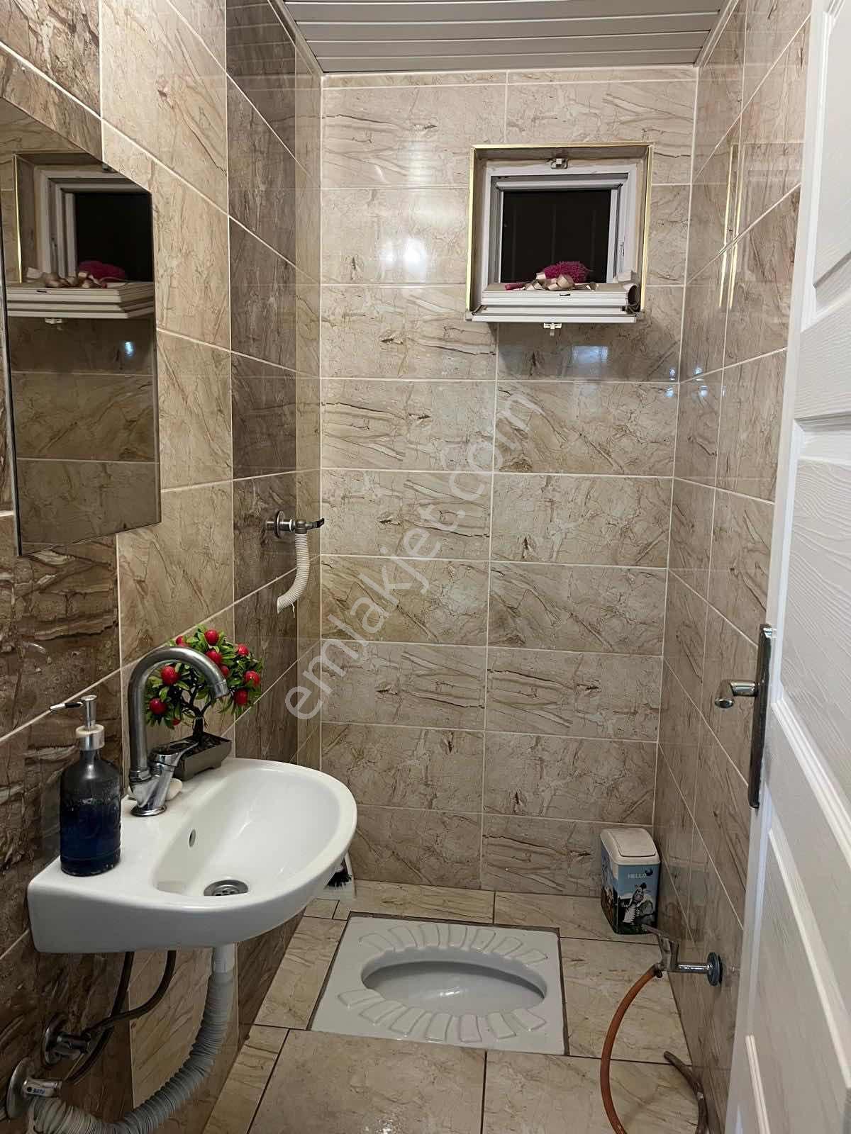 Habıbler Mah Ana Cadde Dibi Site İçi Geniş Yüksek Giriş - Görsel 12
