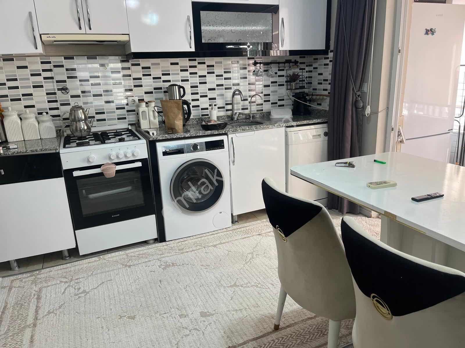 Habıbler Mah Ana Cadde Dibi Site İçi Geniş Yüksek Giriş - Görsel 13