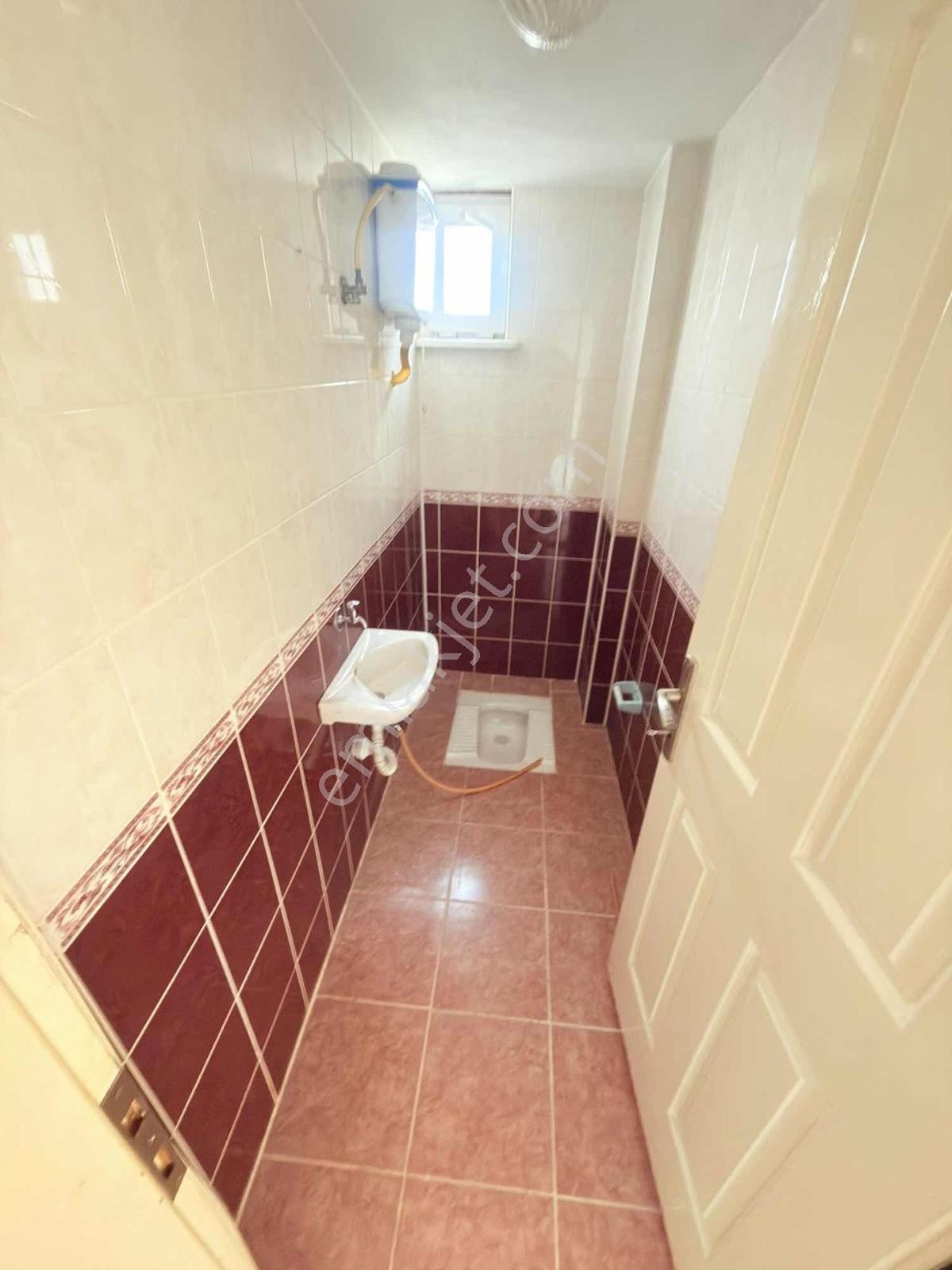 Edirne Merkez Kiralık 4+1 Ferah Daire - Görsel 3