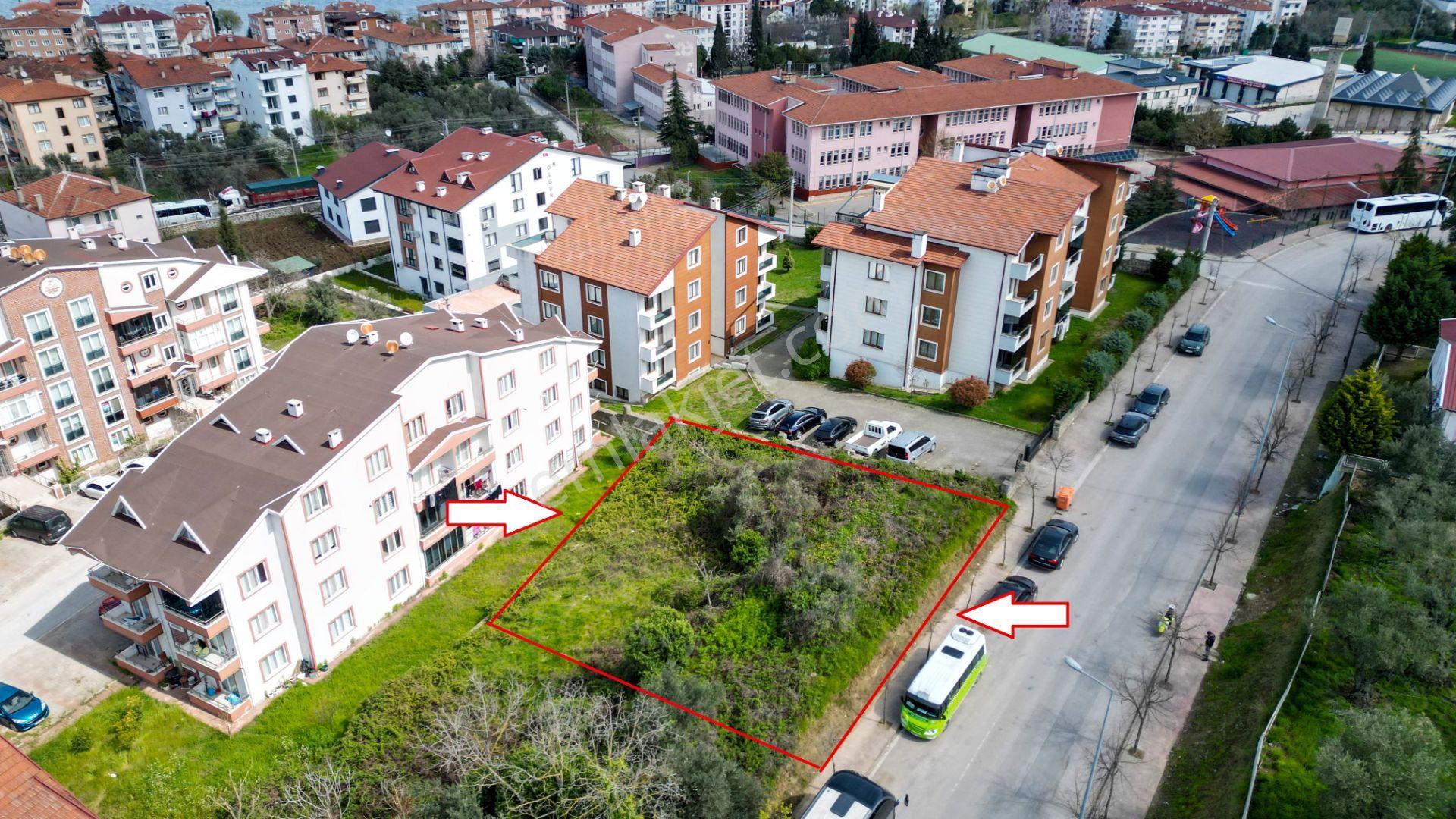 Karamürsel Tabakhane Mahallesi %25 İmarlı 571 M2 Satılık Arsa