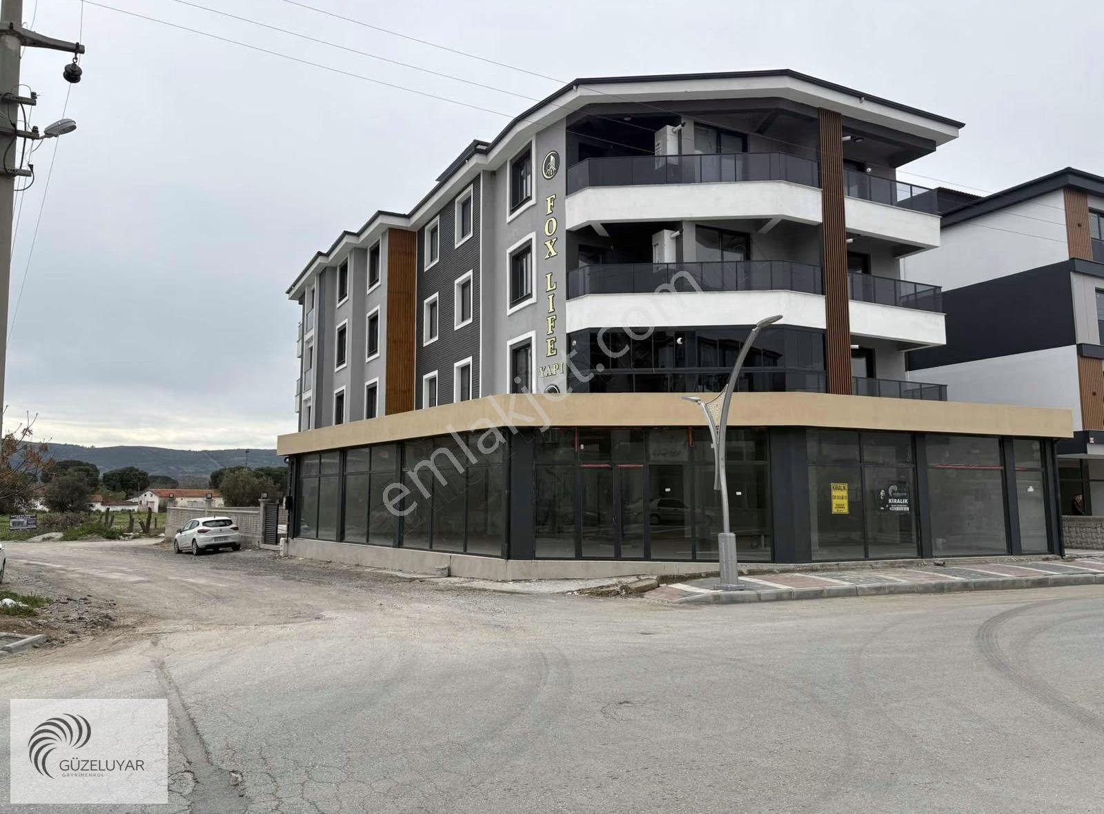 Bergama Atatürk Mahallesinde Kiralık İşyeri Dükkan - Görsel 24